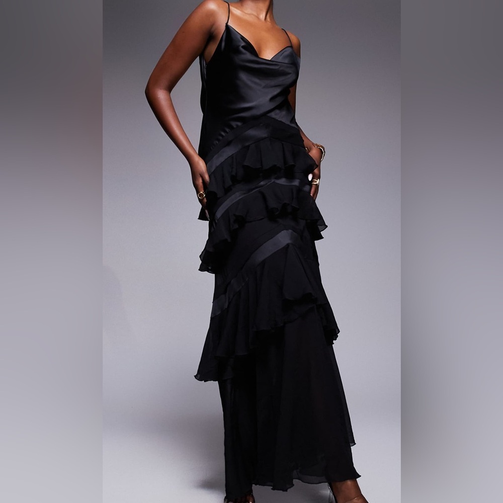Elegant Ruffled Maxi Dress - Black